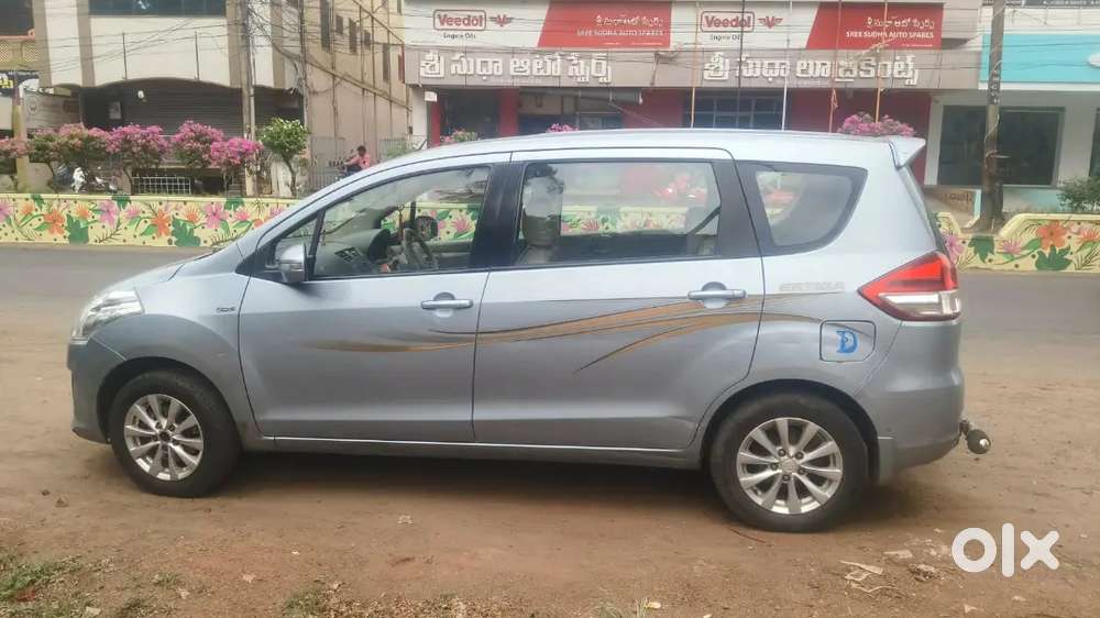 Maruti Suzuki Ertiga 2013