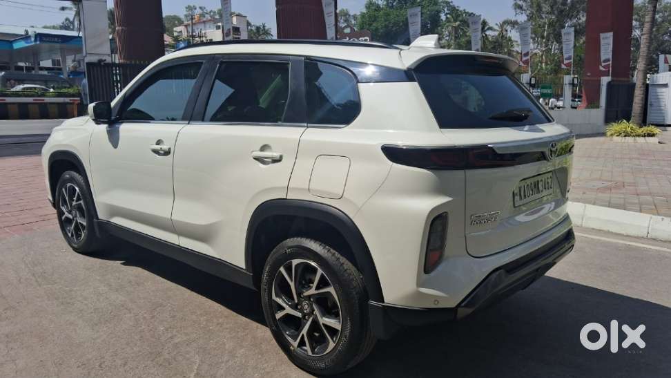 Toyota Urban Cruiser Hyryder 1.5 V Neo Drive, 2024, Petrol