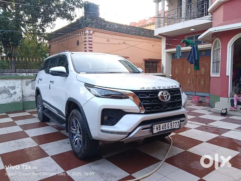 Toyota Fortuner 2024 Diesel 12000 Km Driven