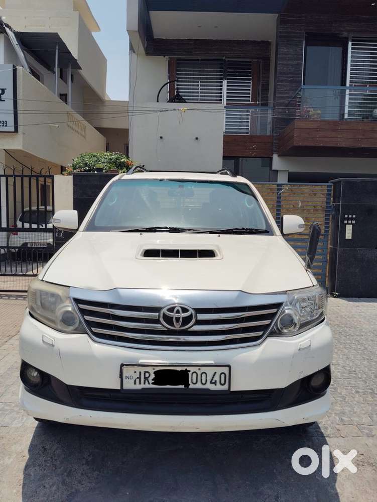 Toyota Fortuner Diesel 2014(december)
