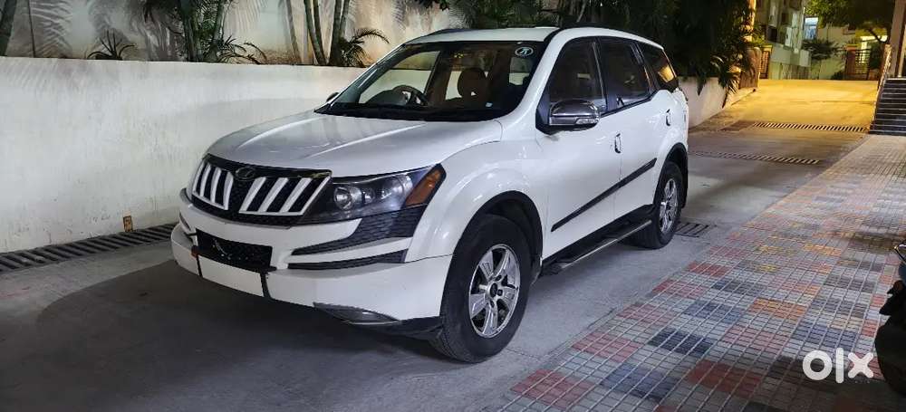 Mahindra Xuv500,dealer,cars24 And Spinny Don't Message