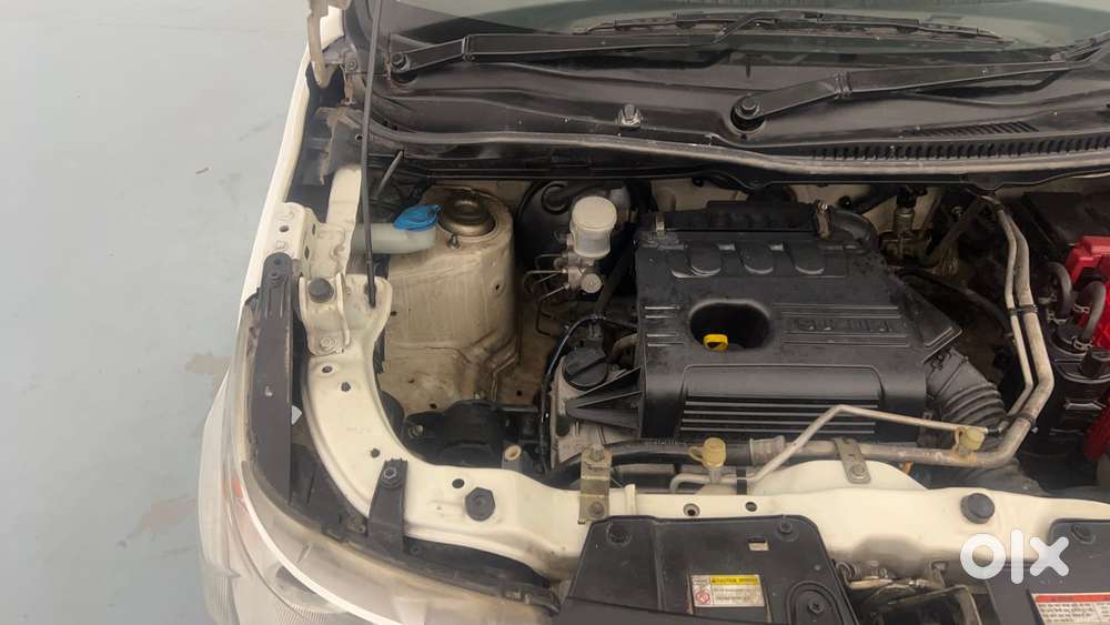 Maruti Suzuki Wagon R Vxi Amt1.2, 2017, Petrol