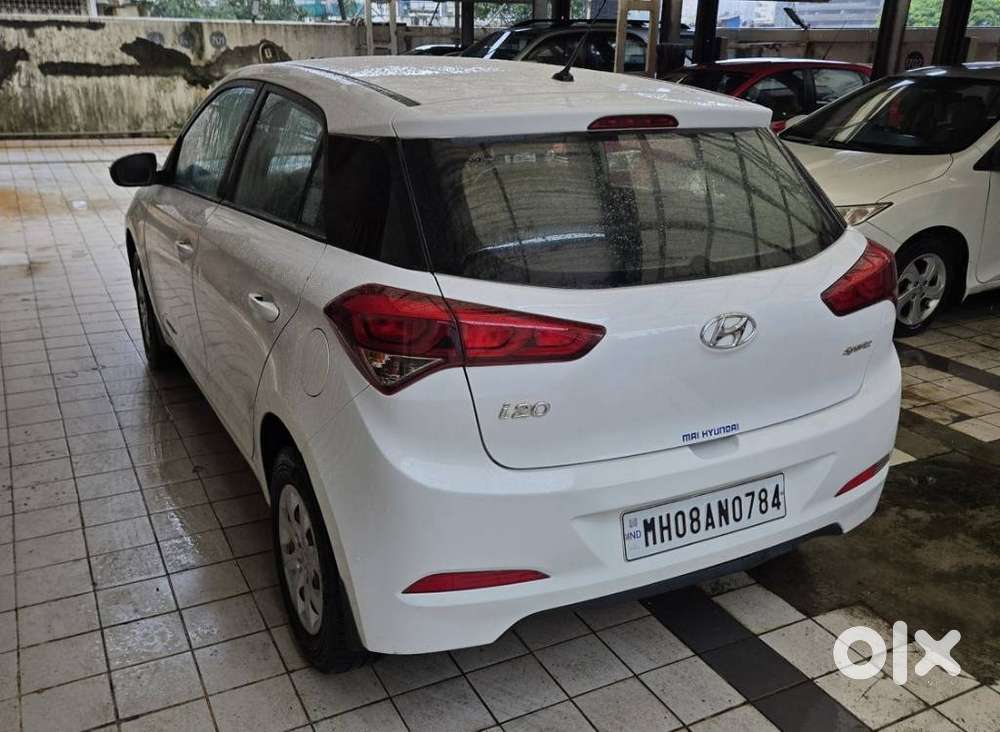 Hyundai I20 1.4 Sportz, 2015, Petrol