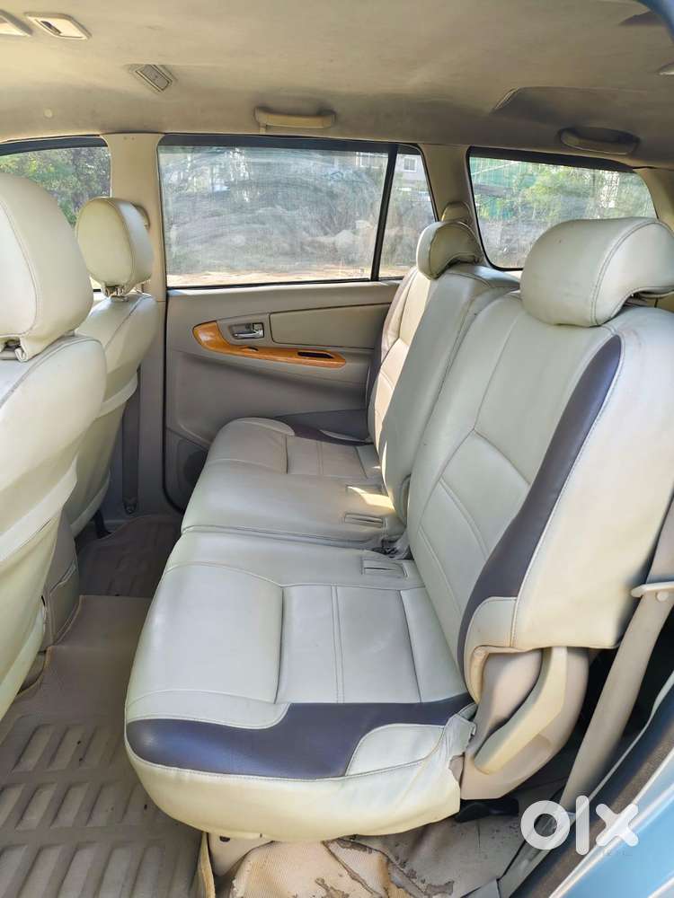 Toyota Innova, 2009, Diesel