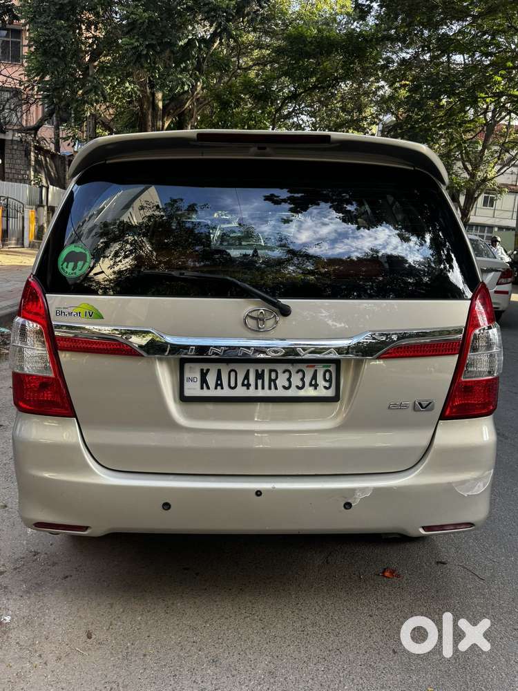 Toyota Innova 2.5 Gx (diesel) 7 Seater Bs Iv, 2016, Diesel