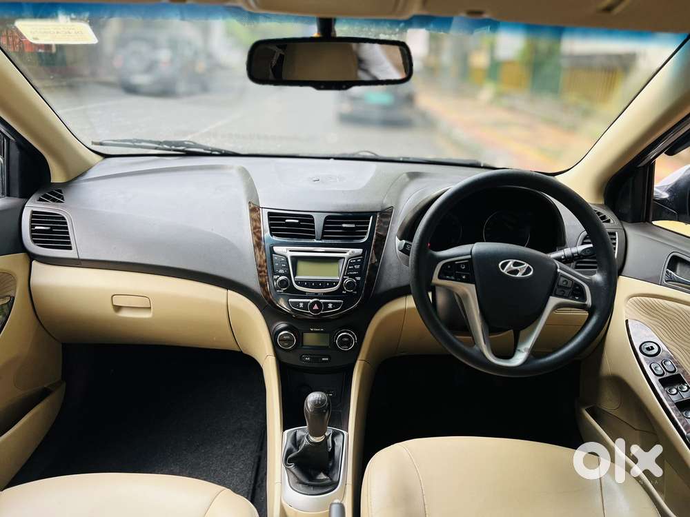Hyundai Verna 1.6 Ex Vtvt, 2013, Petrol