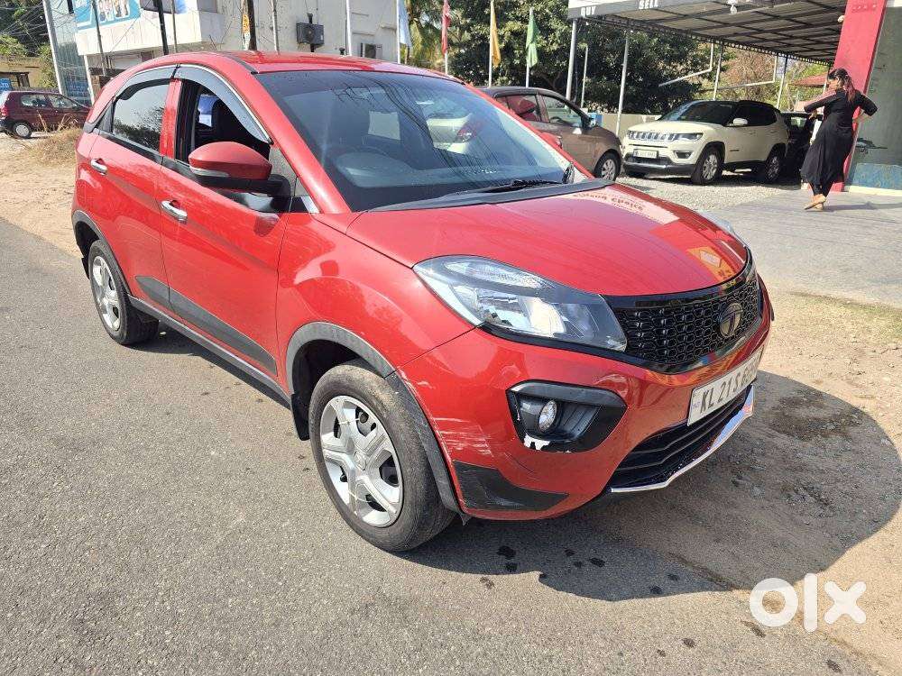 Tata Nexon 1.2 Revotron Xm, 2019, Petrol