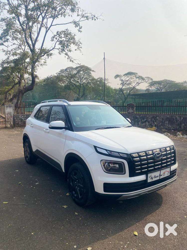 Hyundai Venue Sx Mt, 2024, Petrol