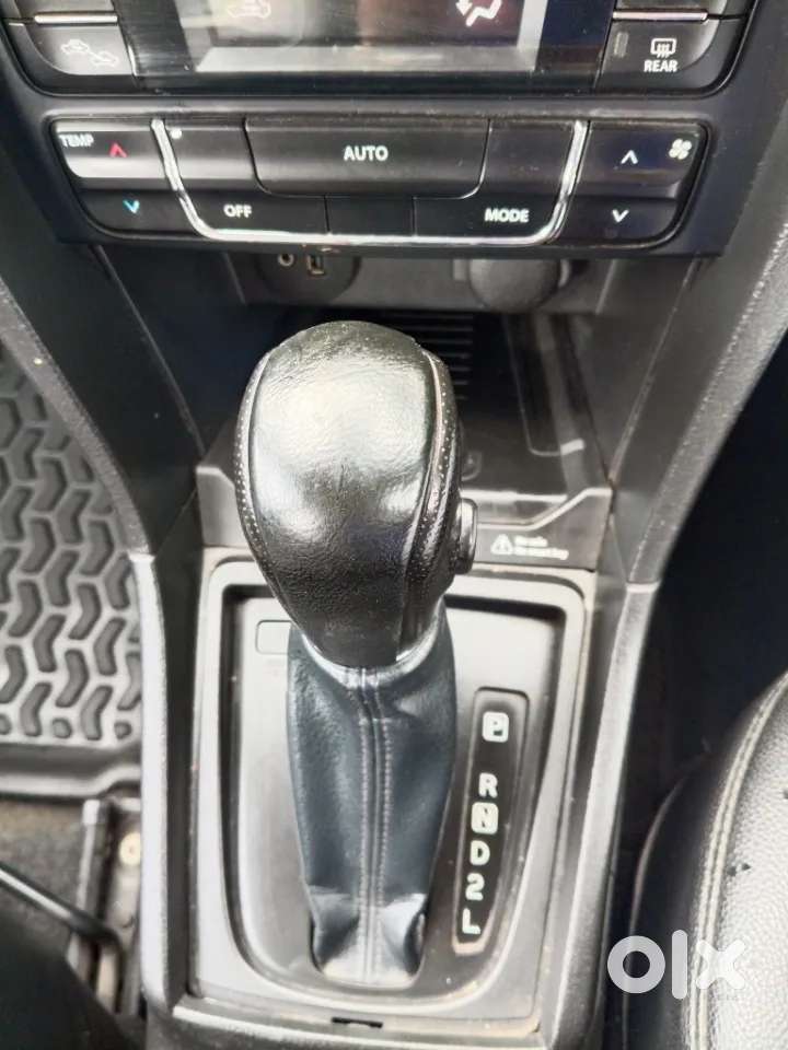 Toyota Urban Cruiser 1.5 Premium Grade At, 2020, Petrol