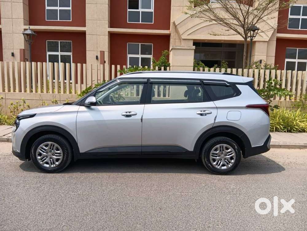 Kia Carens 1.5 Prestige 7 Str, 2023, Petrol