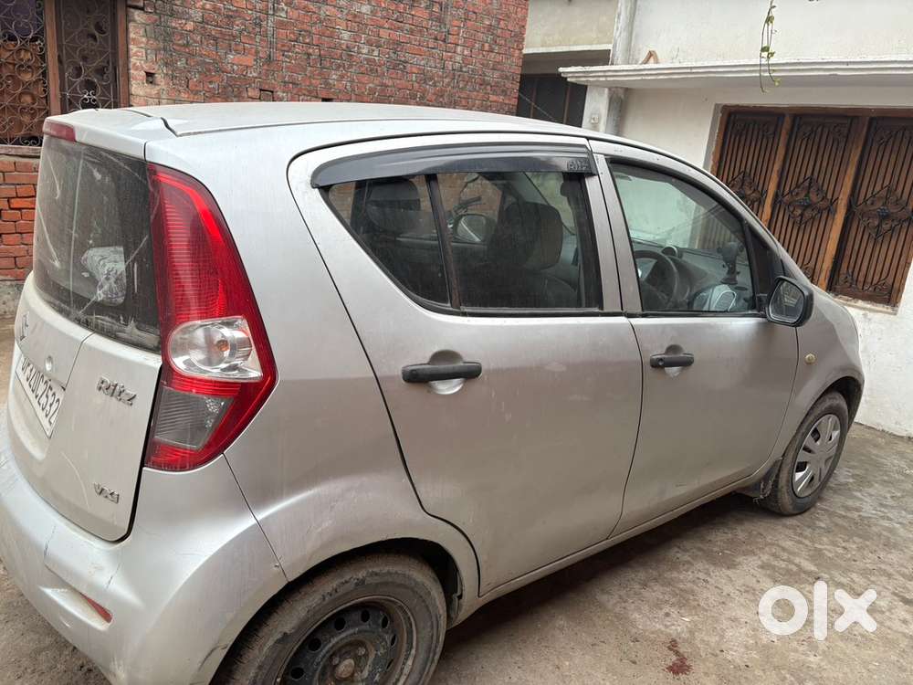 Maruti Ritz Vxi 2010 Km Driven Good Condition Hai Cng+ Petrol Hai