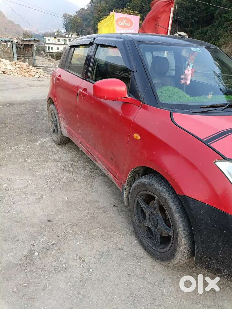Maruti Suzuki Swift 2007 Petrol 180000 Km Driven
