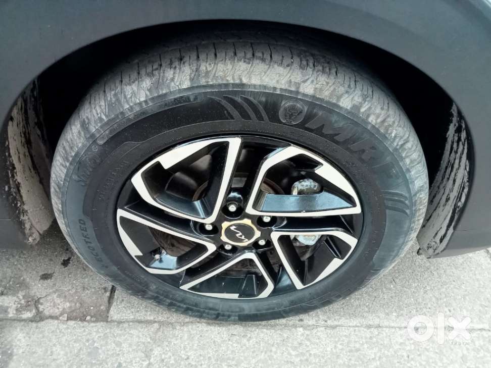 Kia Carens 1.5 Luxury Plus Diesel 6 Str, 2022, Diesel
