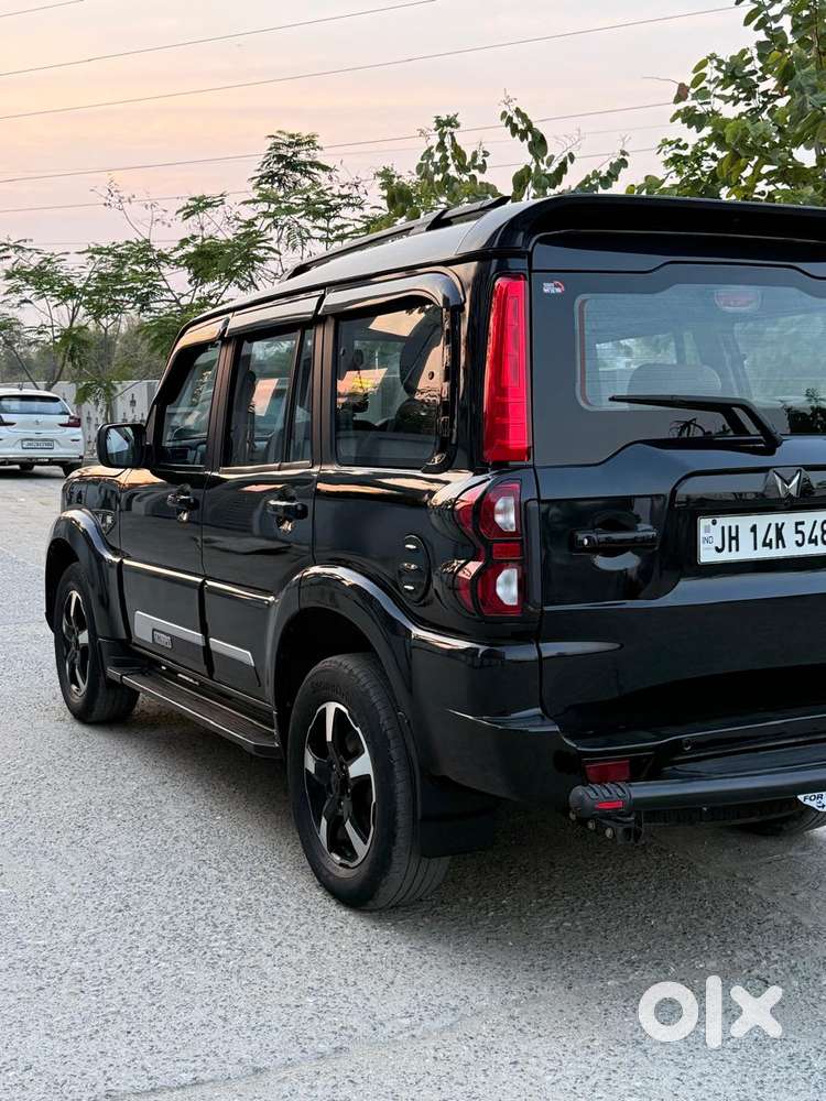 Mahindra Scorpio Classic 2.2 S 11 Mt 7 Str, 2023, Diesel