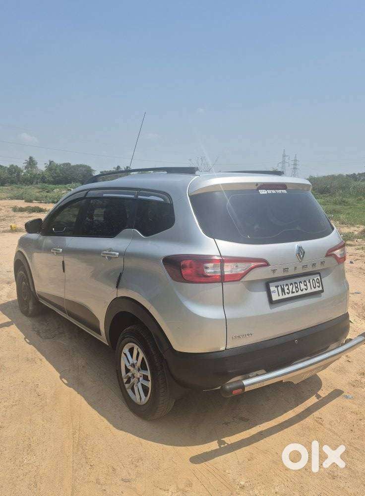 Renault Triber Rxt, 2022, Petrol