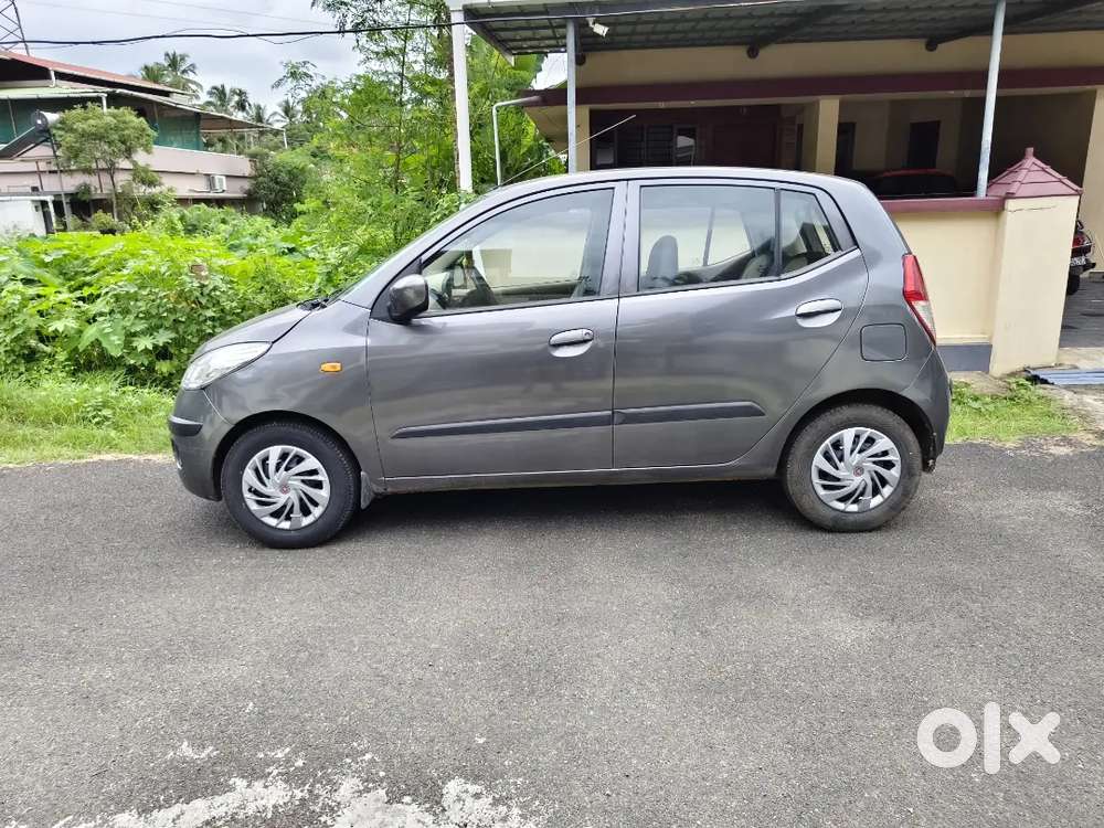 I 10 .new Tyre.new Battery.new Center Lock System.fittnes Up To 2030.