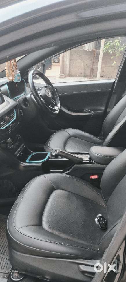 Tata Nexon Ev Xz Plus Dark Edition, 2022, Electric