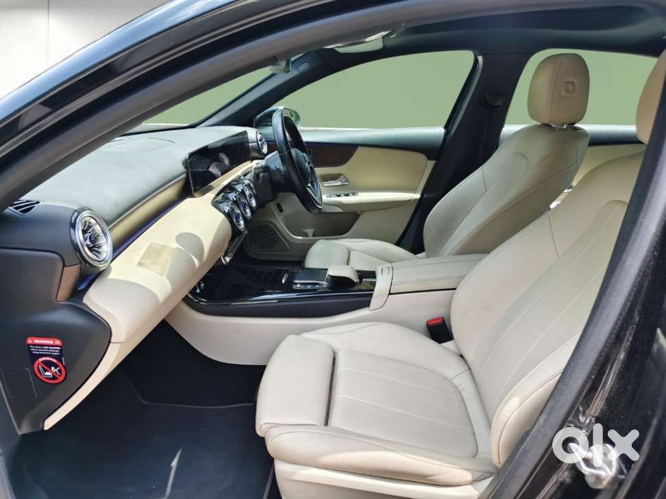 Mercedes-benz A-class Limousine 1.3 A 200, 2023, Petrol