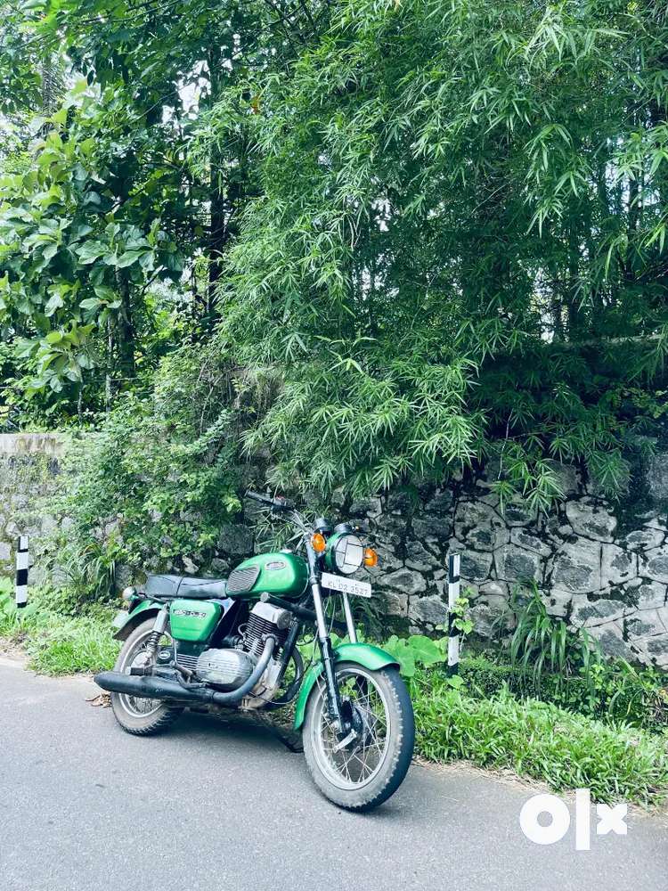 Yezdi classic 250 Motorcycles 1795532197