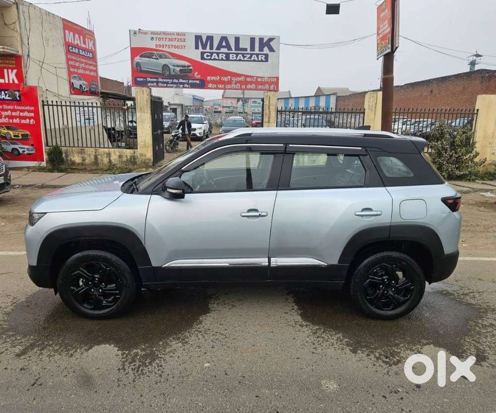 Maruti Suzuki Brezza Zxi Plus Smart Hybrid, 2023, Petrol