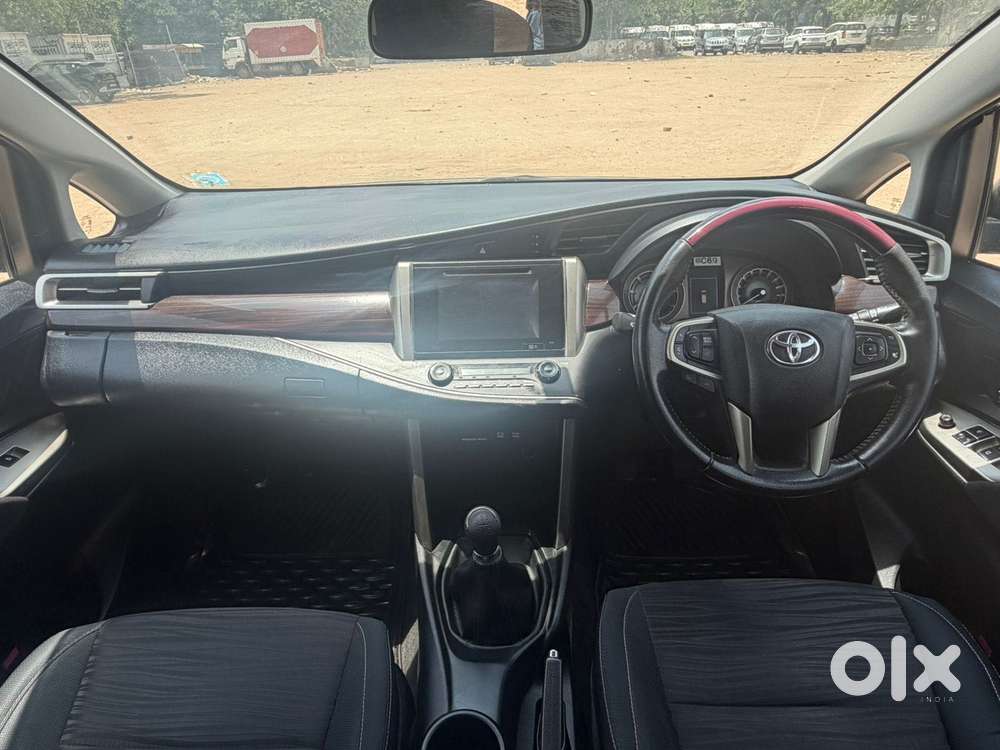 Toyota Innova Crysta 2.4 Vx Mt, 2018, Diesel