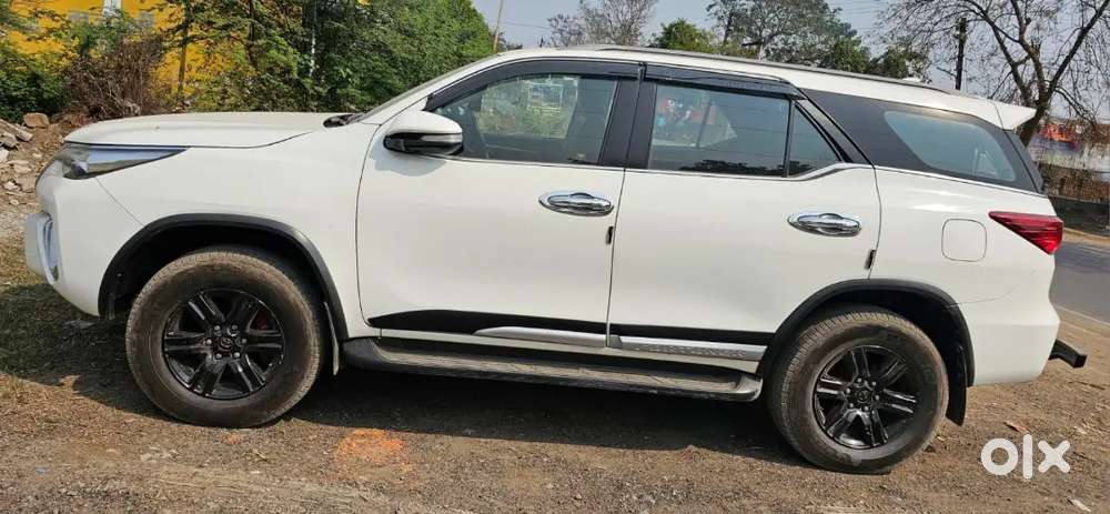 Show Room Condition Fortuner Sell And Fully Faince Avlabale Loaded Car