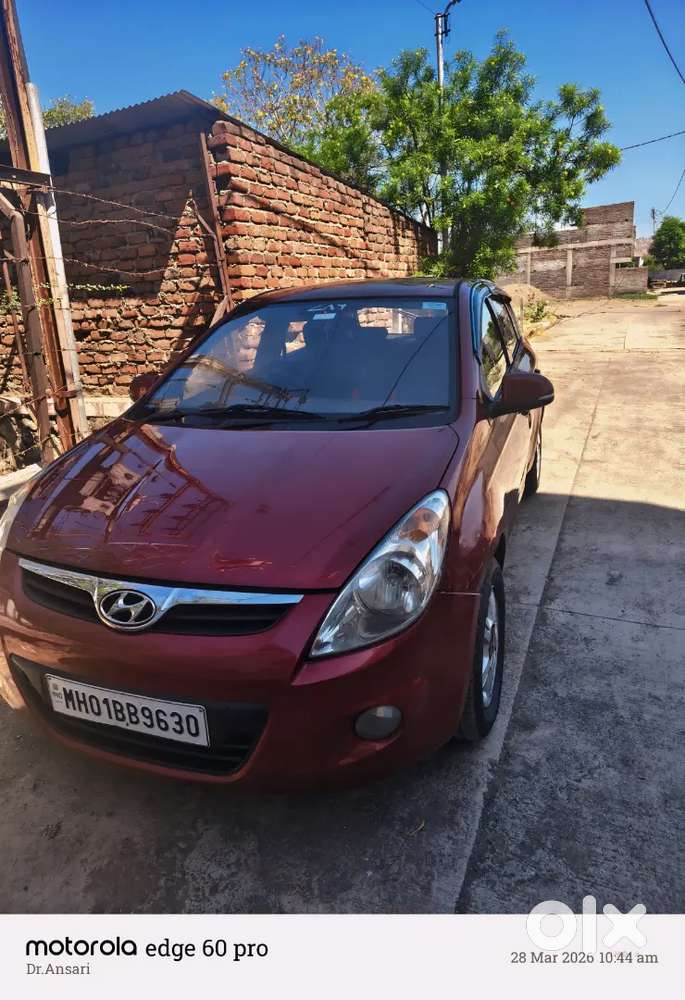 Hyundai I20 Asta Top Model 2012 Petrol Well Maintained