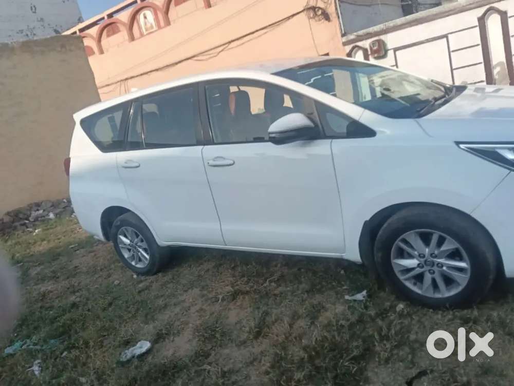 Toyota Innova 2017