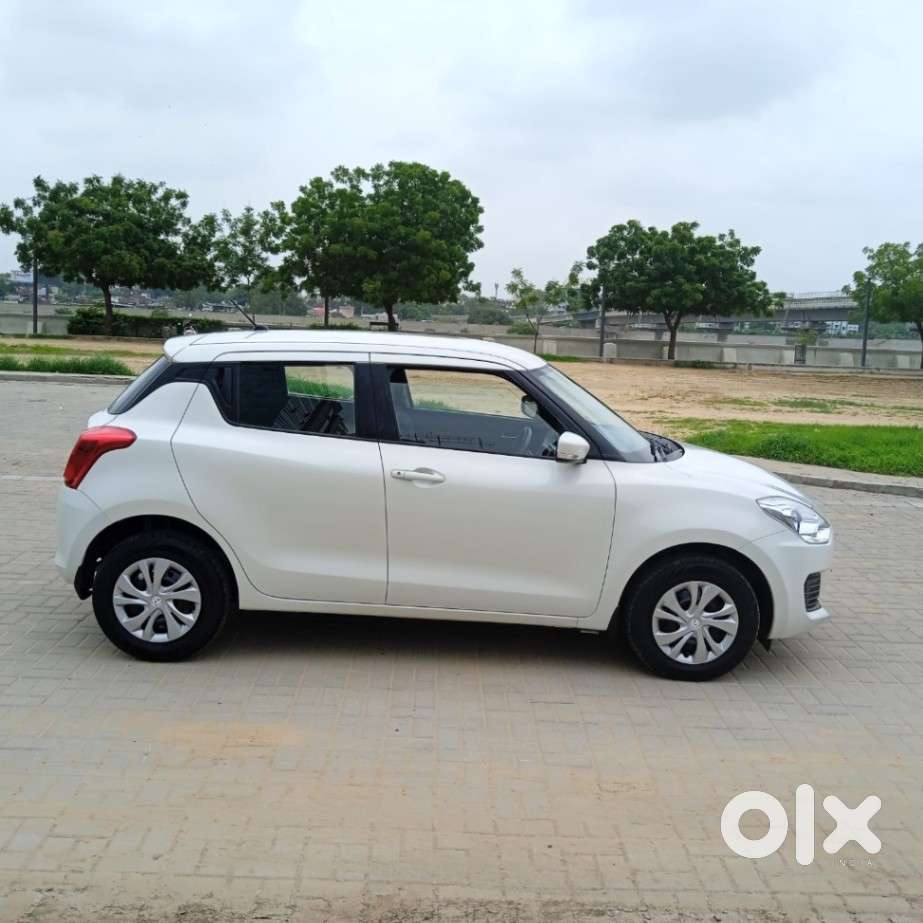 Maruti Suzuki Swift Vxi Ags, 2024, Petrol