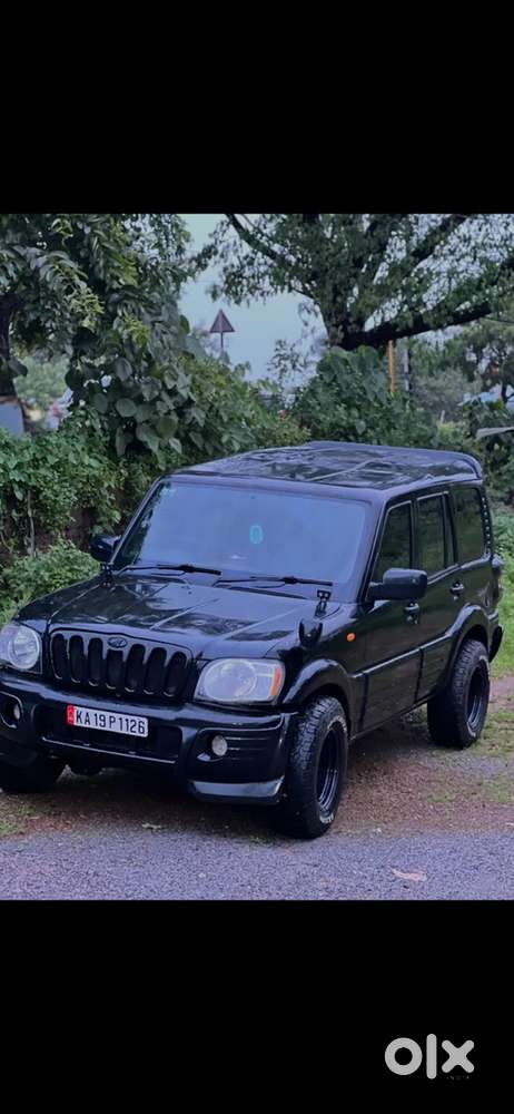 Mahindra Scorpio 2004 Diesel Well Maintained