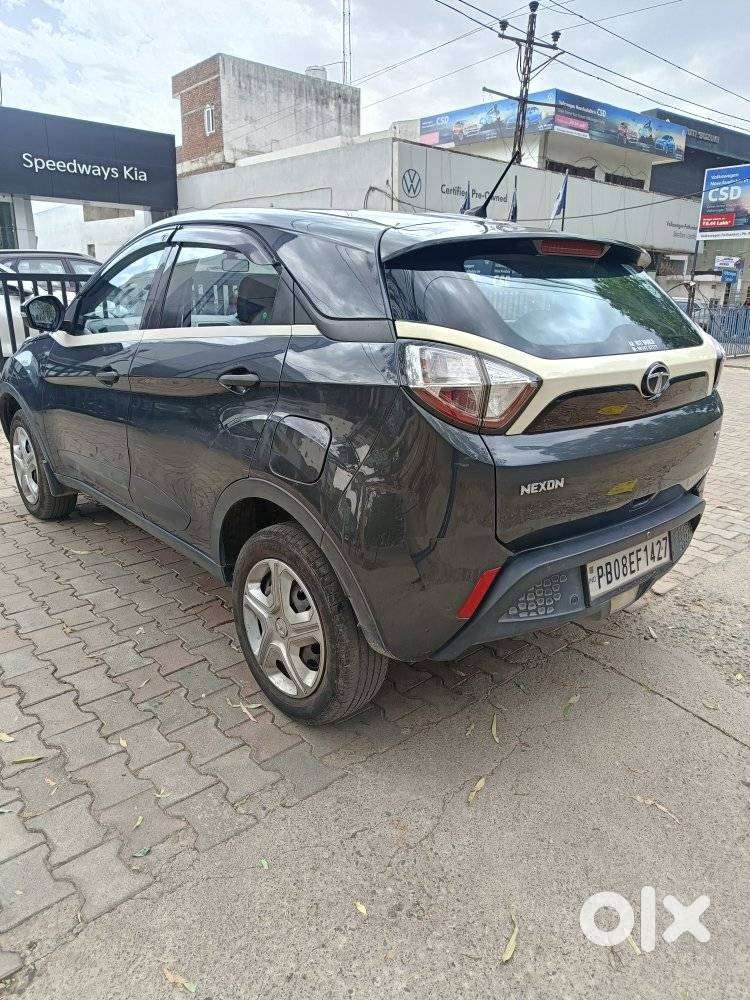 Tata Nexon 1.2 Revotron Xm, 2018, Diesel