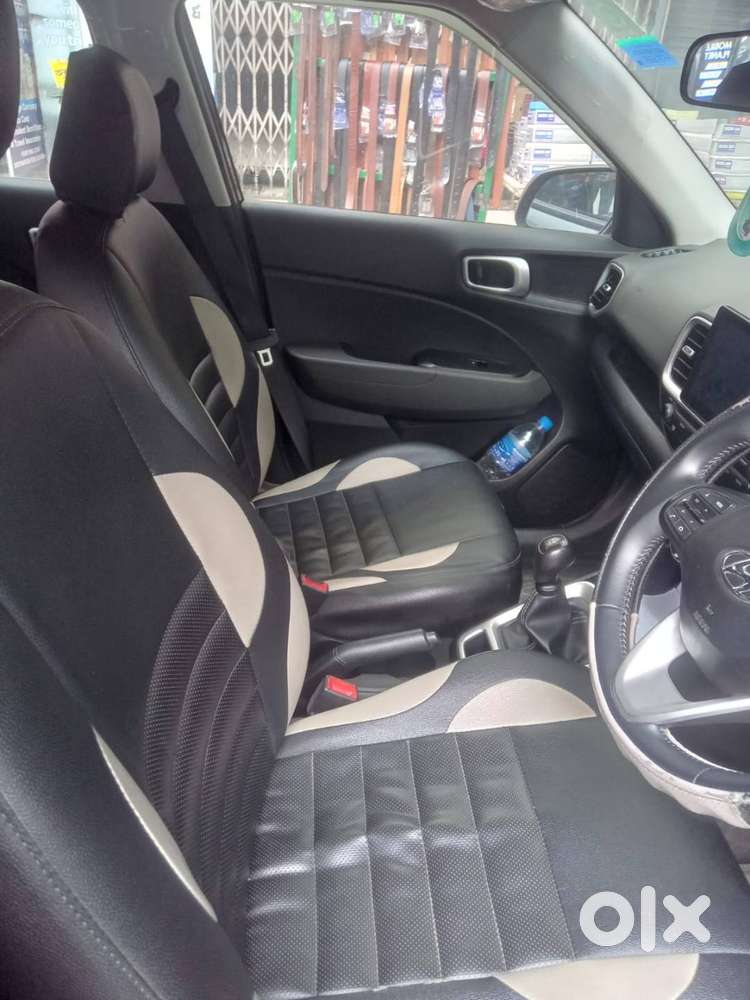 Hyundai Venue S+