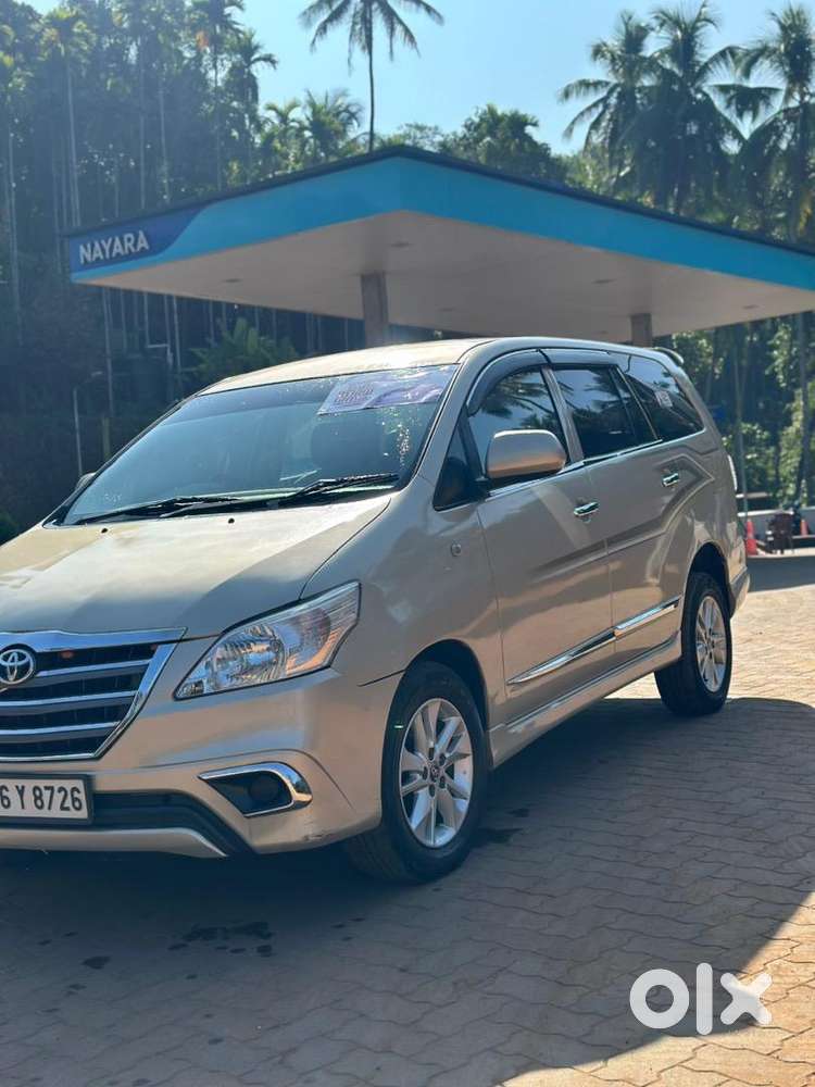 Toyota Innova 2012 Diesel Well Maintained