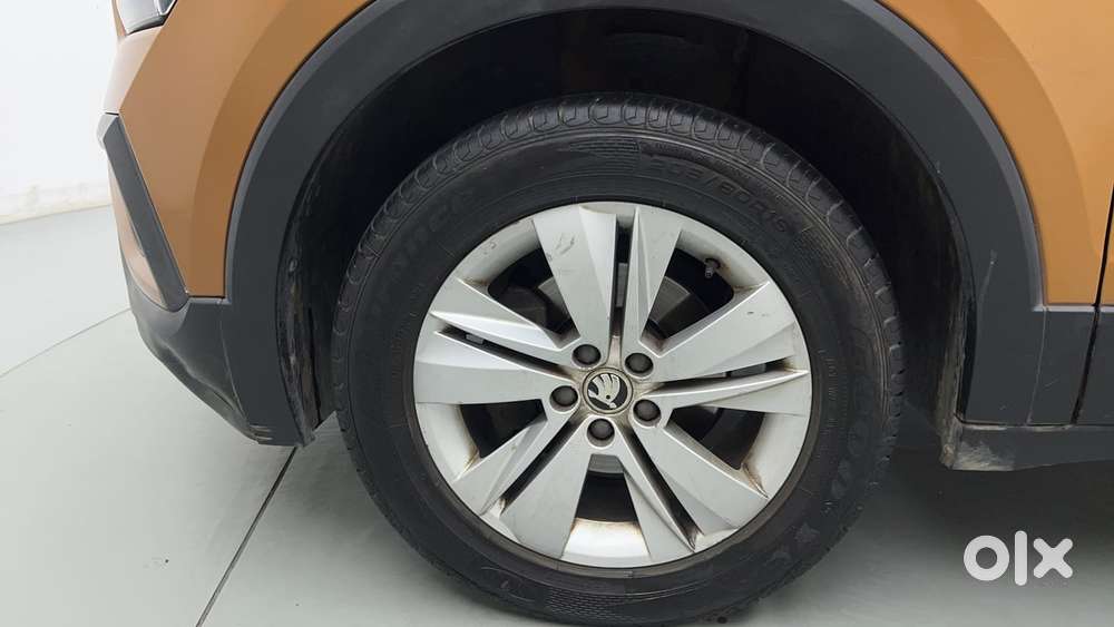 Skoda Kushaq Ambition 1.0l Tsi Mt, 2021, Petrol