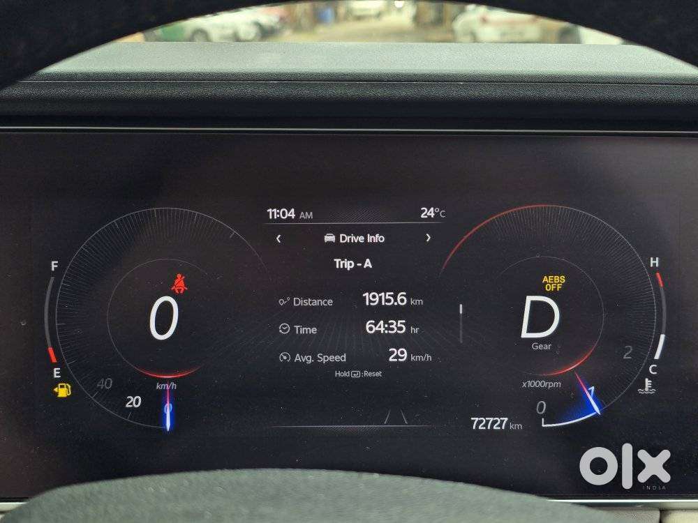 Mahindra Xuv700 2.2 Ax 7 Diesel At Str, 2022, Diesel
