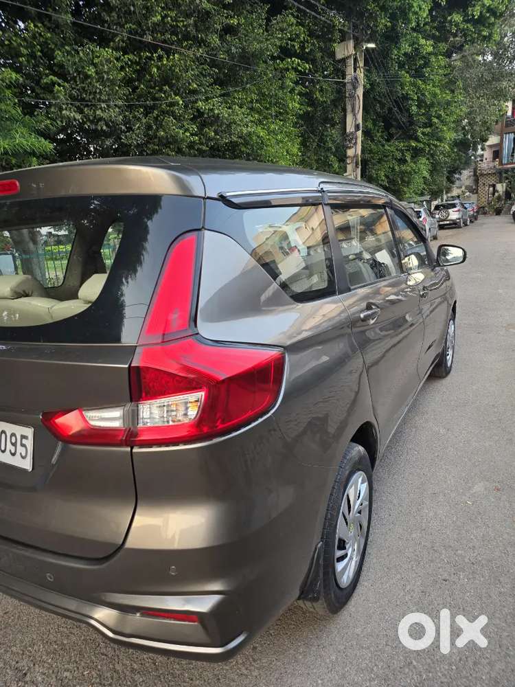 2021 Ragitsterd Ertiga Vxi Company Fitted Cng 1st Owner No Accident