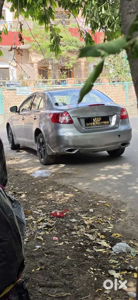 Maruti Suzuki Kizashi 2012 Car