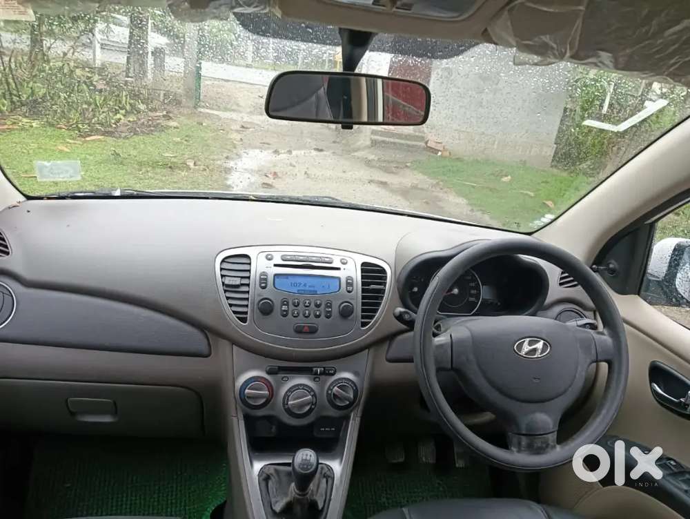 Hyundai I10 Sportz 2013 Petrol