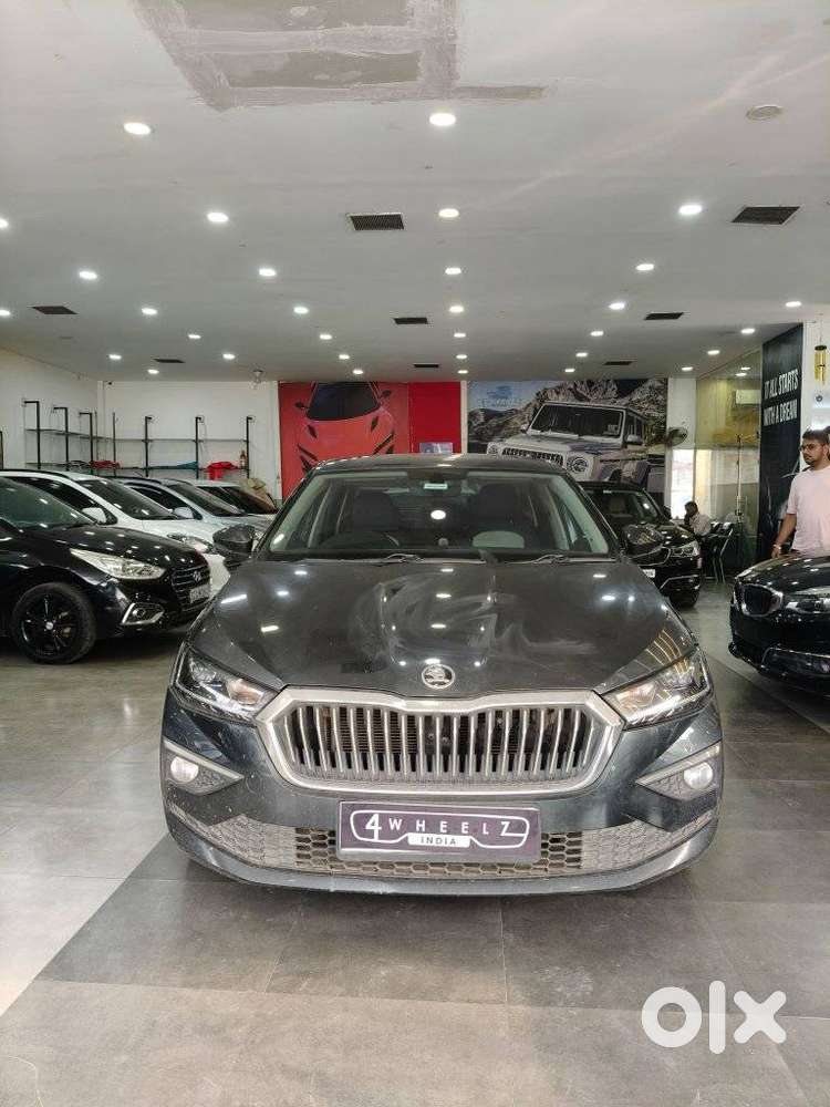 Skoda Slavia 1.5 Tsi Style, 2024, Petrol
