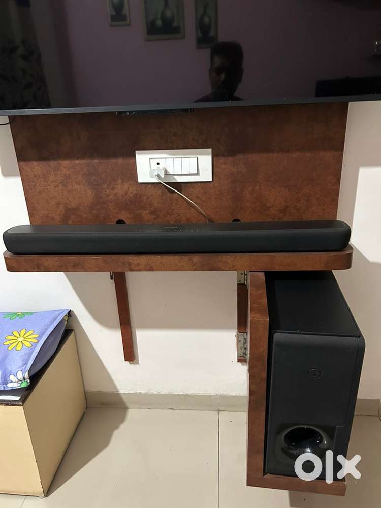 Yamaha soundbar with woofer