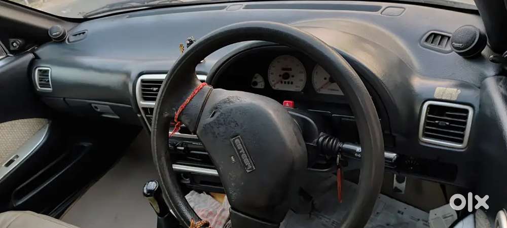 Maruti Suzuki Esteem 2006 Petrol 7500 Km Driven
