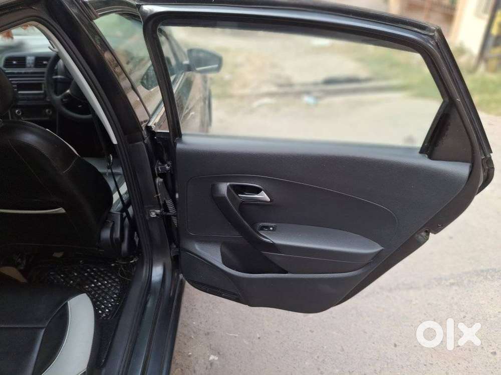 Volkswagen Vento 1.2 Tsi Comfortline At, 2016