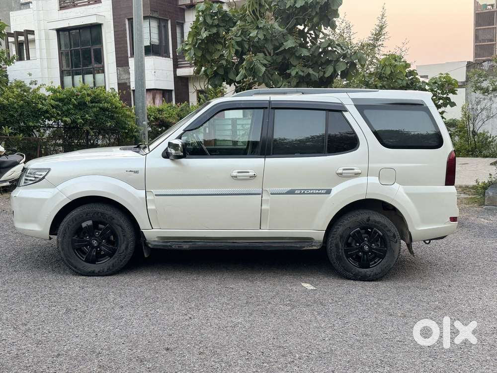 Tata Safari Storme Vx 4wd, 2017, Diesel