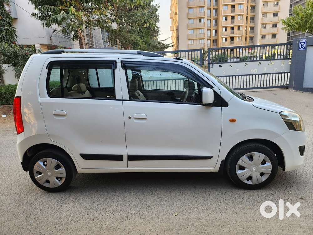 Maruti Suzuki Wagon R Vxi Amt Opt 1.2, 2018, Petrol