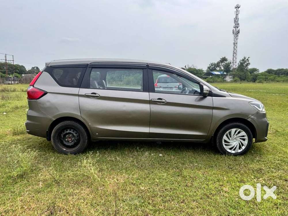 Maruti Suzuki Ertiga Vxi, 2022, Petrol