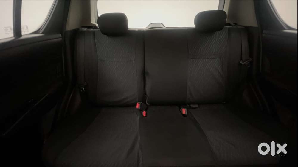 Maruti Suzuki Swift Vvt Vxi, 2015, Petrol