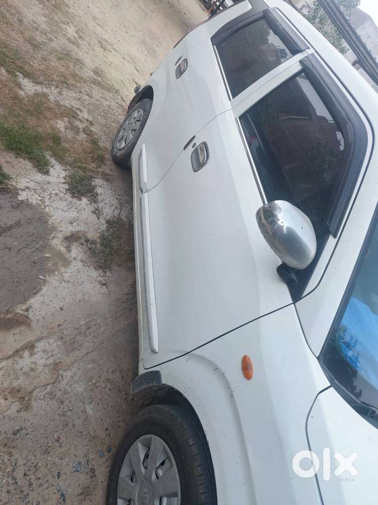 Wagonr Petrol +cng