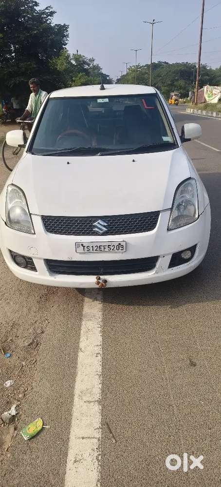 Maruti Suzuki Dzire Tour 2012