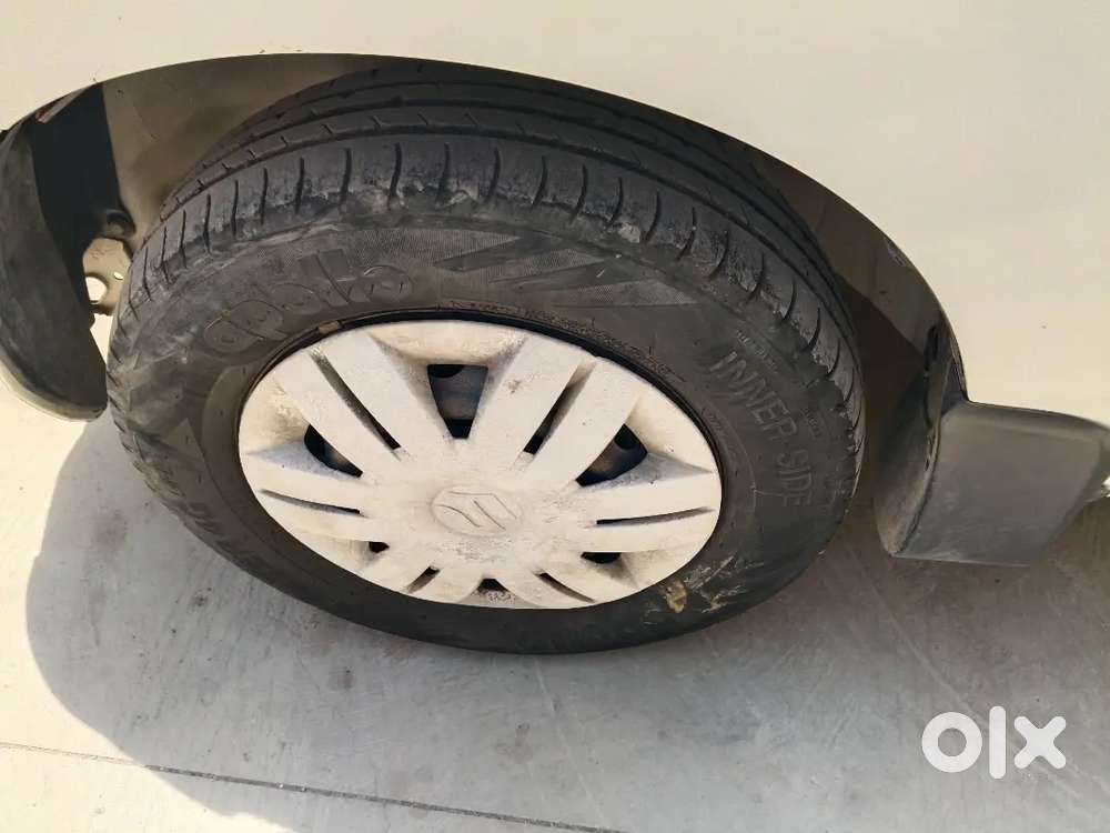 Good Condition Family' Car
Cilld Ac,tayer 80'/.