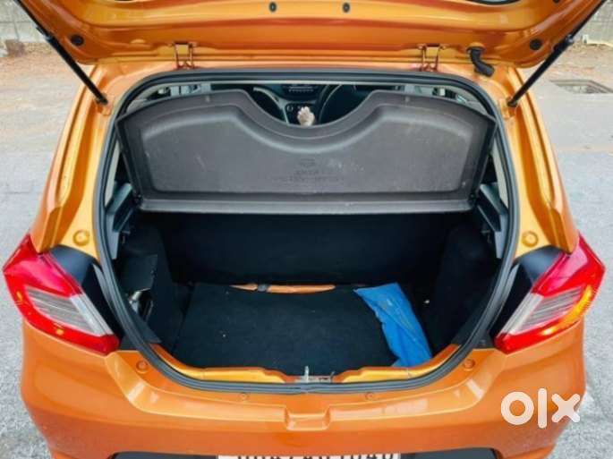 Tata Tiago 1.2 Revotron Xza, 2018, Petrol